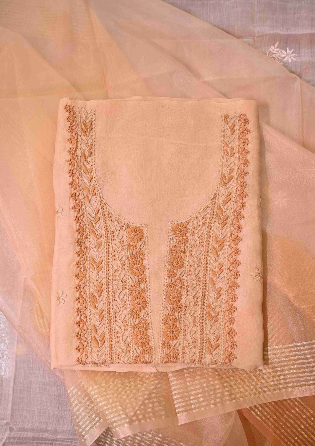 Women's Handcrafted Organza  Unstitsched Kurta And Dupatta Set - SC94296