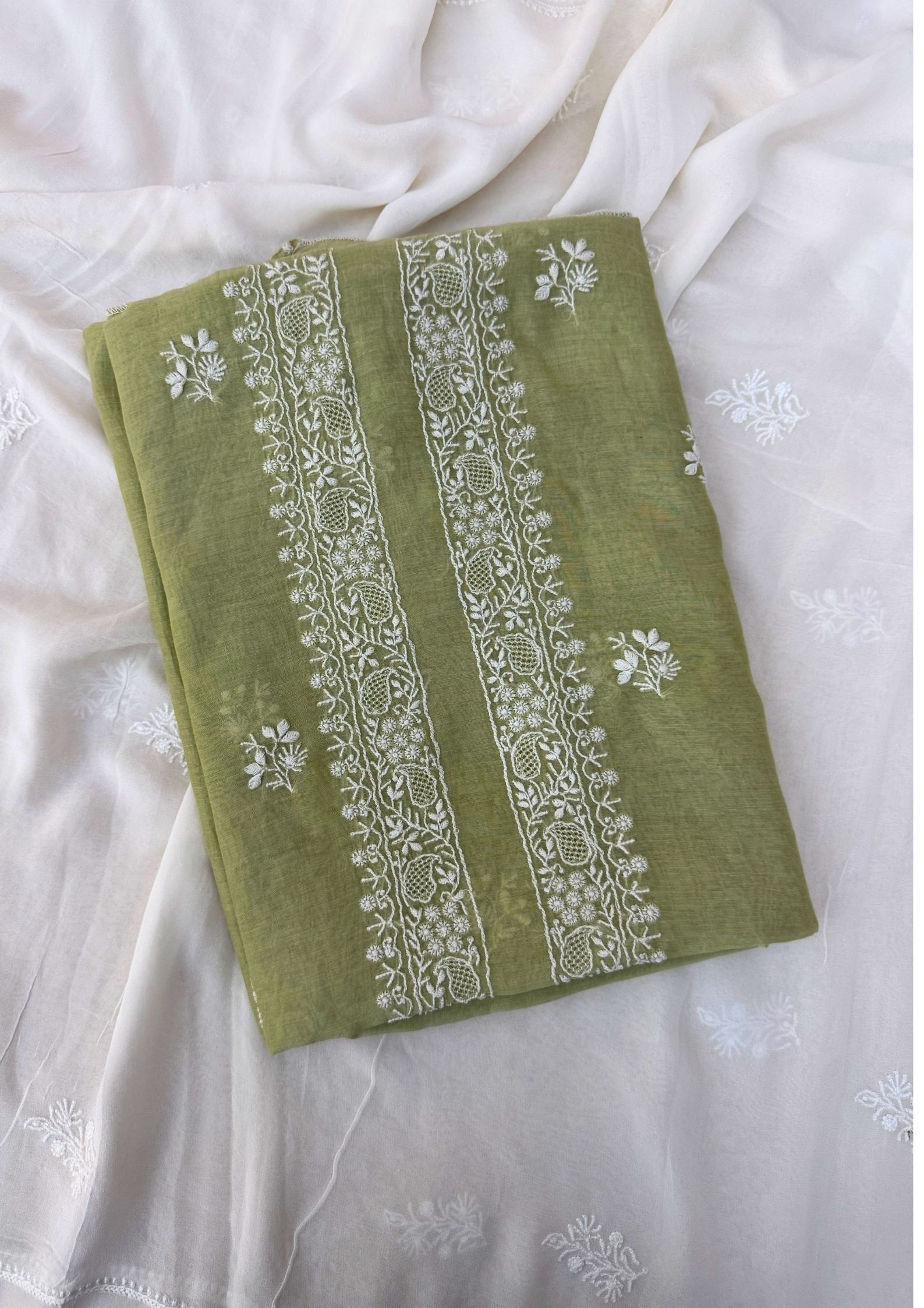Mul Chanderi Chikankari Men’s kurta - Sap Green