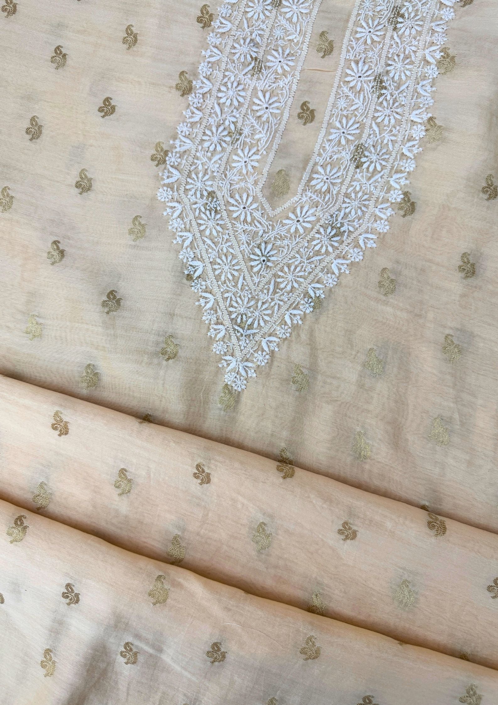 Mul Chanderi Chikankari Men's Kurta With Banarsi Booti - Beige