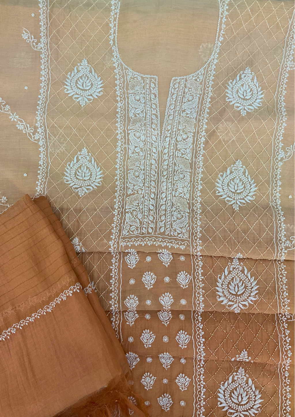 Mul Chanderi Unstitched Kurta And Dupatta Set - Peach